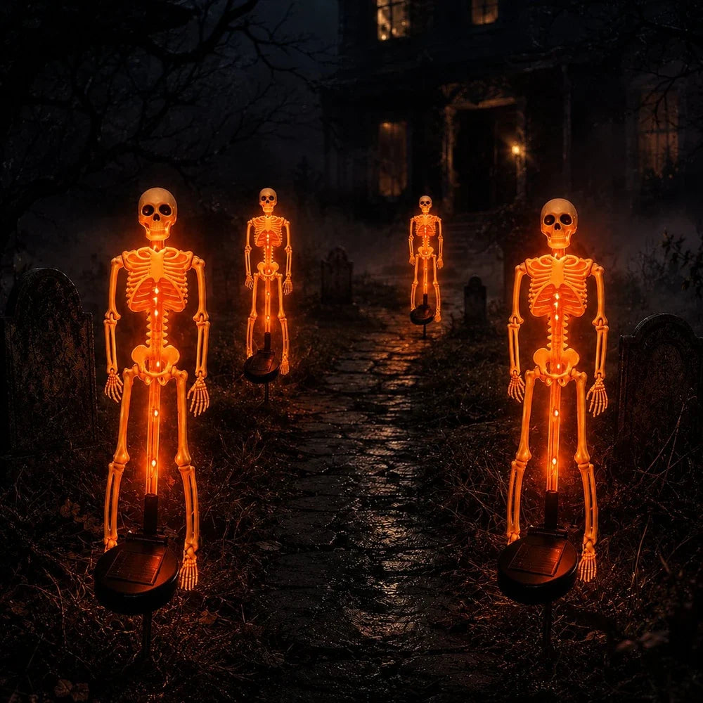 Solar Skull Garden Light